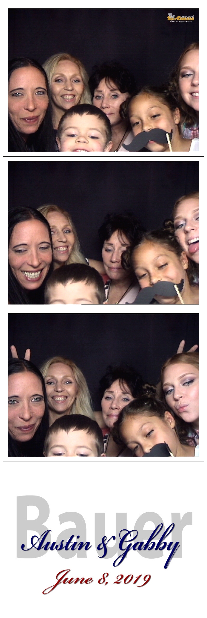 Bauer / Gregory Wedding  | View more photos from the event at gallery.saycheesephotobooth.com/u/SayCheesePhotoBooth/Bauer-Gregory-Wedding